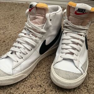 Nike Blazer mid 77